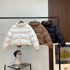 2025pra家三角标款秋冬新款连帽羽绒服女短款宽松鹅绒外套保暖
