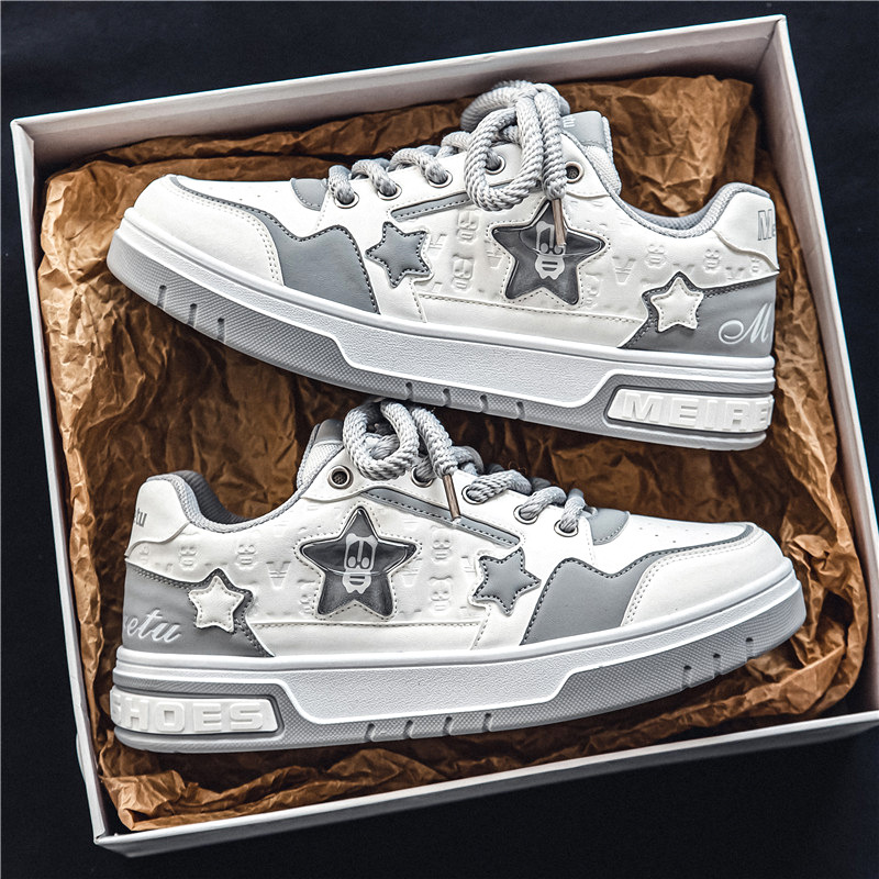 小眾原創男鞋春季網紅高級感星星休閒板鞋中學生運動增高小白潮鞋