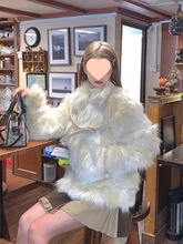 2023冬季氣質年輕款仿狐狸毛皮草外套女短款皮扣毛毛絨高級感大衣
