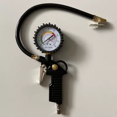 Car tire pressure gun pressure gauge barometer digital display tire pressure detection gauge car tire pressure gauge filling gun (Tire pressure monitoring system) - pointer