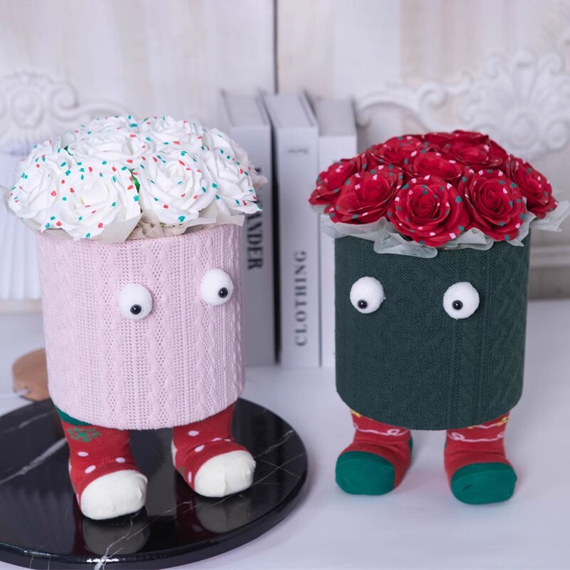 Jinyi Christmas Finished Products Delivery Creative Eye Cloth Hug Bucket for Girlfriend Birthday Gift Jinyi Christmas Finished Products Delivery Creative Eye Cloth Hug Bucket for Girlfriend Birthday Gift