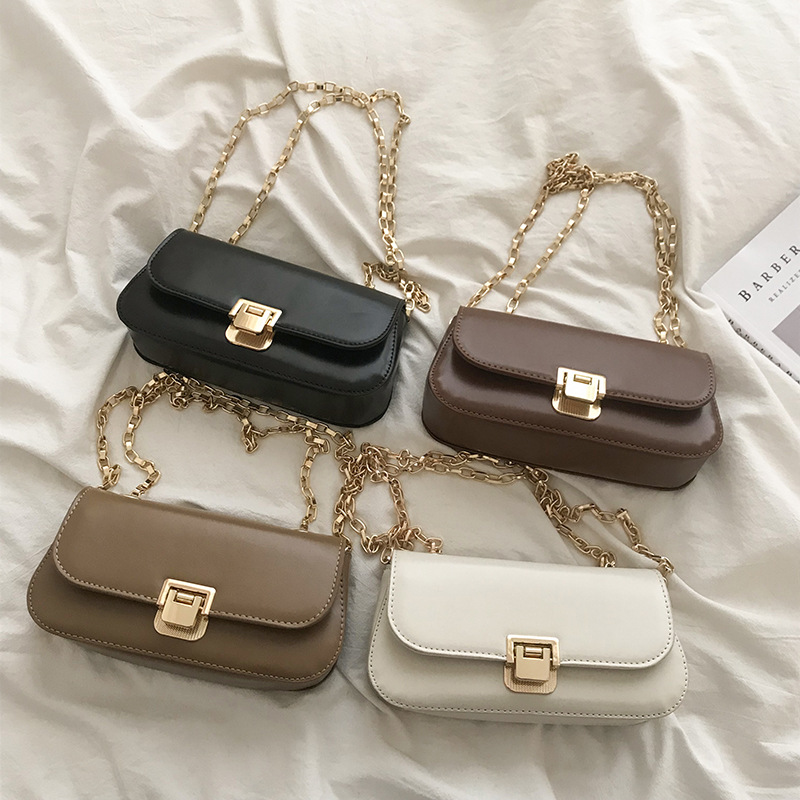 New Fashion Fashion Retro Underarm Bag Texture Western Chain Crossbody Bag