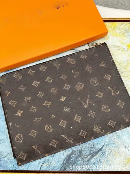 New high-quality foreign trade tablet case with extra-large check holder, card slots, and large capacity for notebooks