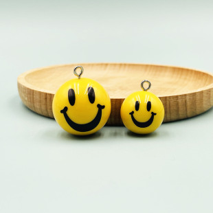 ����΢Ц������耳׿ے���ɐ۱����emoji�_�Ѵ�Ц�W��С�YƷ