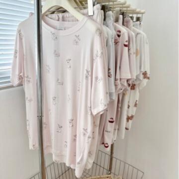 Spring and Summer gp new women's cute cartoon modal cotton short-sleeved shorts home wear pajamas suit wholesale Spring and Summer gp new women's cute cartoon modal cotton short-sleeved shorts home wear pajamas suit wholesale