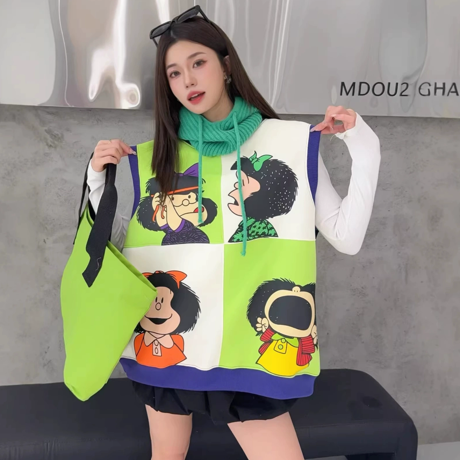 2026春季新款时尚背心小众设计感圆领卡通动漫减龄套头叠穿马甲女