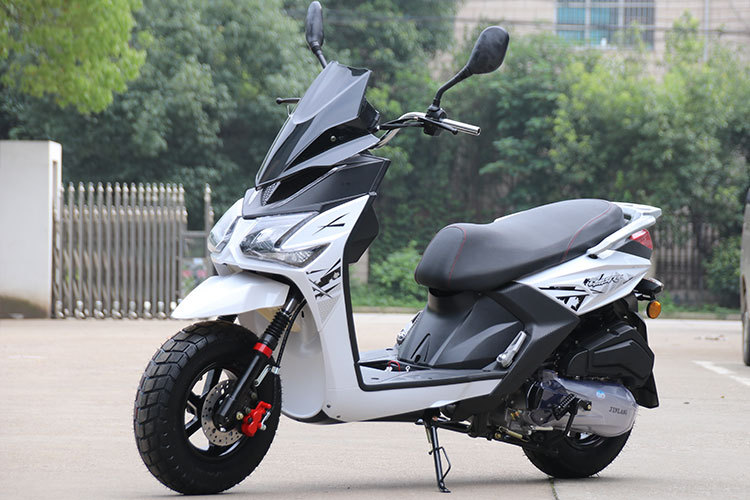 Cross-Border Foreign Trade Road Bully Pedal 150Cc Powerful Fuel-Saving Silent Motorcycle Travel Outdoor Motorcycle