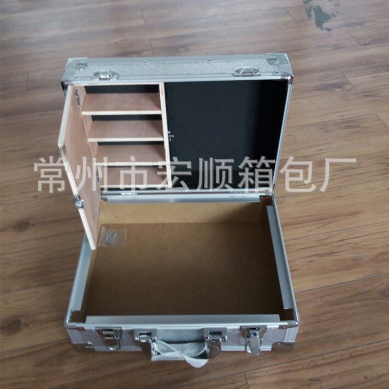 火爆出售五金工具展示箱 仪器仪表设备箱 铝合金箱 产地货源