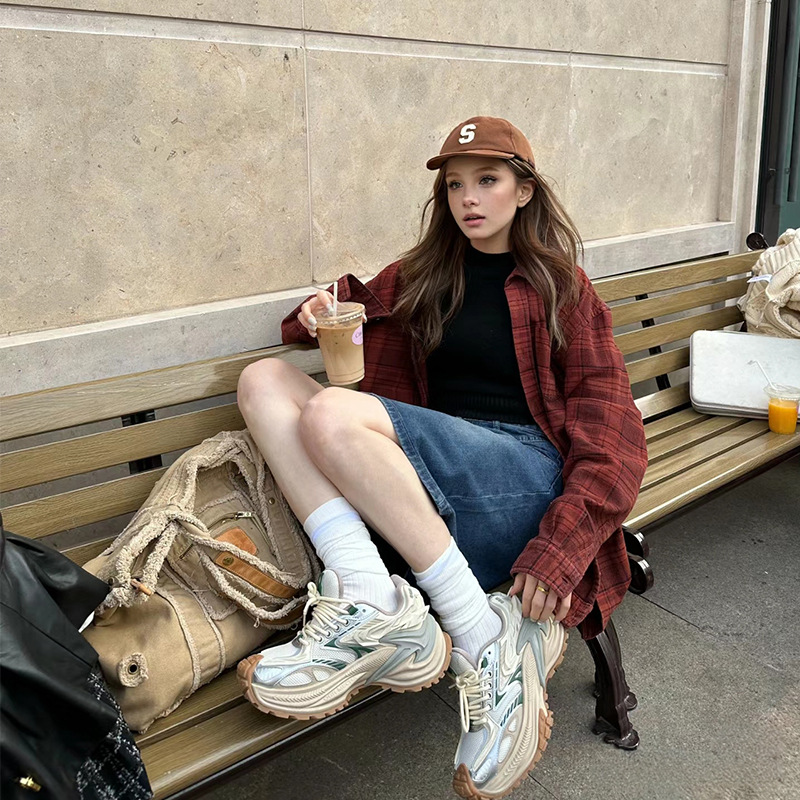 Zhao Lusin alkuperäisestä Rattlesnake-tuotteesta, hitaasti juokseva isä, naisille kesällä, hengittävä, pituutta kasvattava, paksupohjainen, rento pariskunta._voghion.com