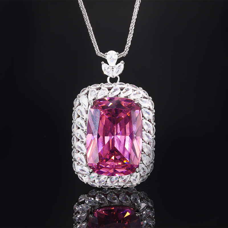 2024 Nuevo producto Zhuang Shengsheng Joyas Fondo de cobre chapado en oro Moda Imitación Color Treasure Temperamento Collar Collar Piedra principal 20*28