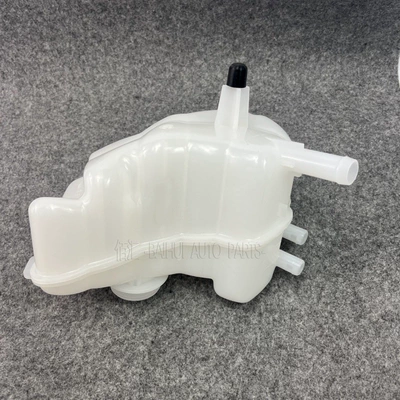 Dg9Z8A080A Is Suitable for Ford Water tank