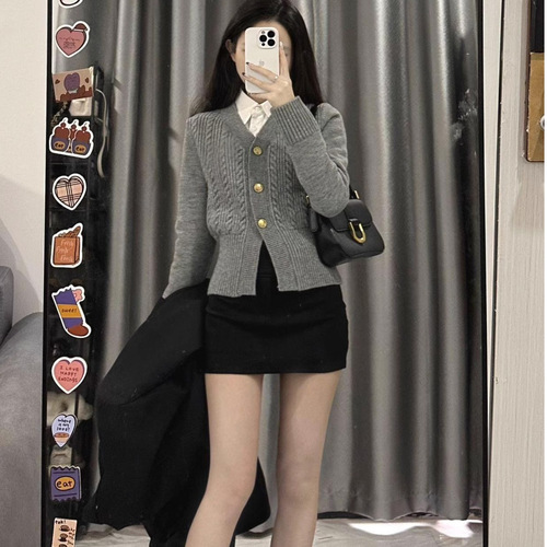 Japanese college style girl v-neck cardigan sweater female spring and autumn design niche short knitted sweater coat female