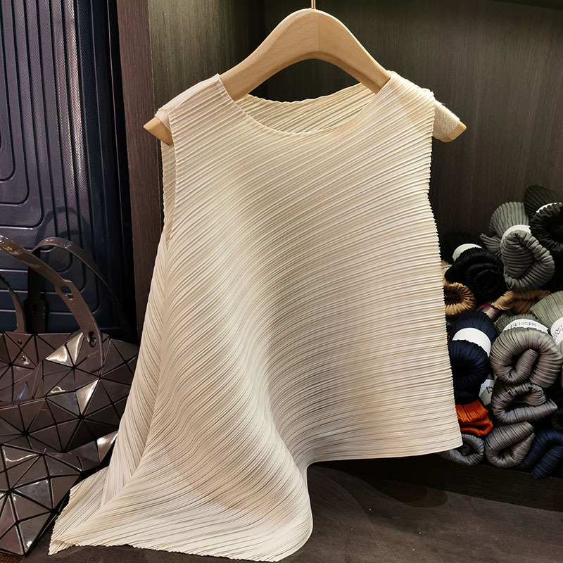Simple, Versatile, Slimming, Irregular Solid Color Top, Pleated Sleeveless Vest, Niche Design, High-End Multi-Color