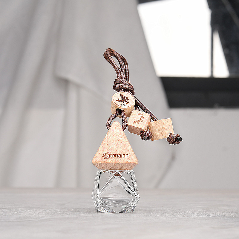 G014-8ml 車用ストラップ車用アロマセラピーボトルペンダントミニ揮発性ガラス詰め替えエッセンシャルオイル空ボトル