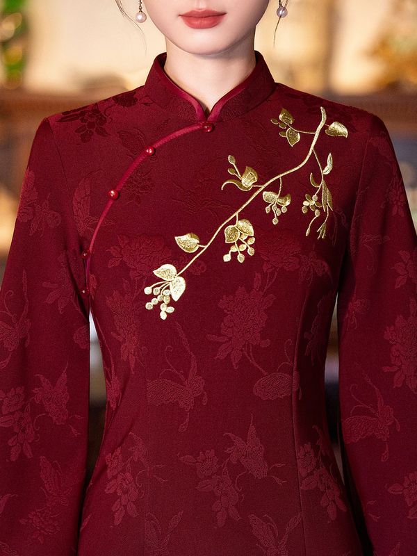 红色旗袍2025新款改良年轻款订婚礼服裙刺绣敬酒服新娘秋冬季长袖|undefined