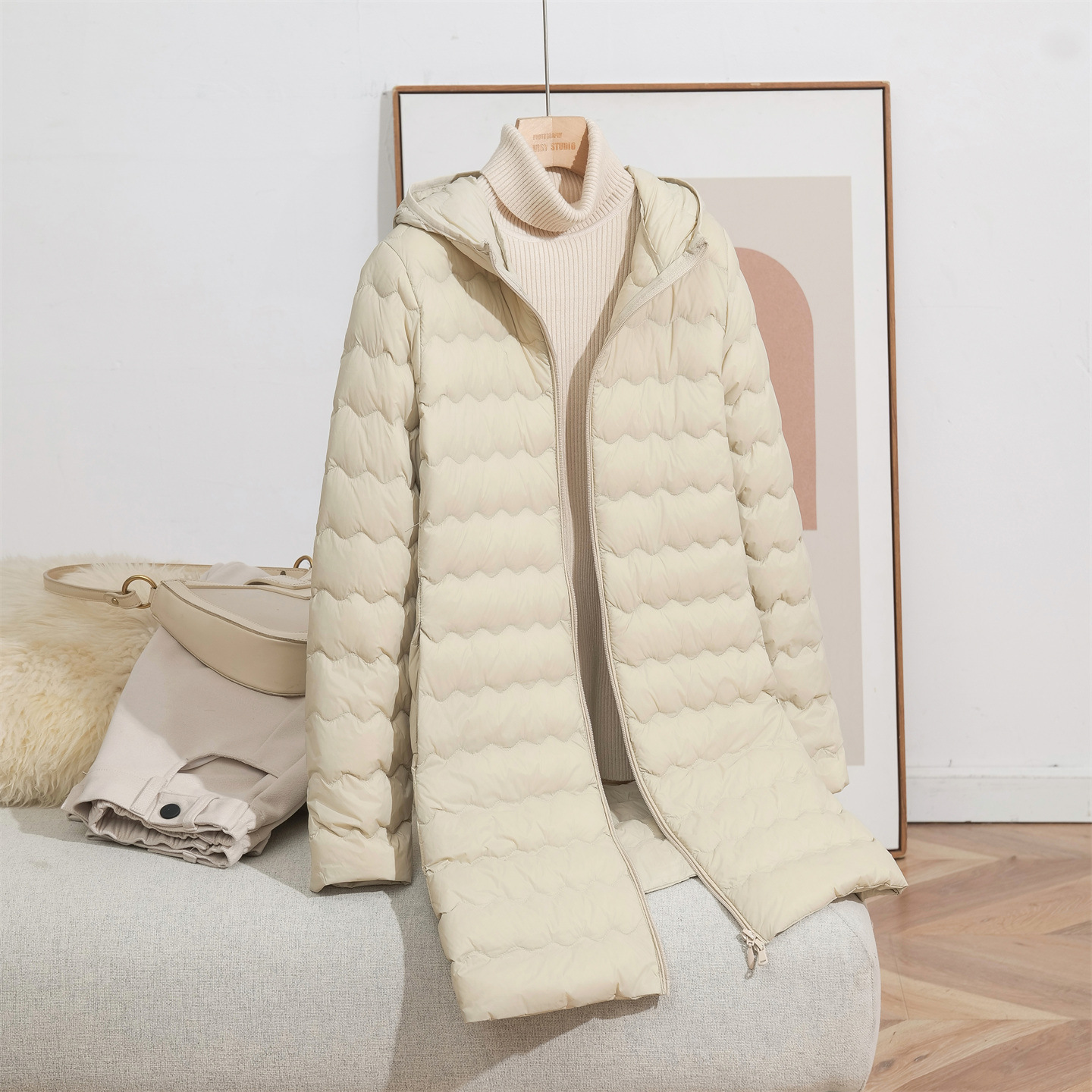 Pinghu 2025 New Autumn and Winter Lightweight down Jacket Women's Mid-Length Hooded White Duck down Large Size Lightweight Jacket