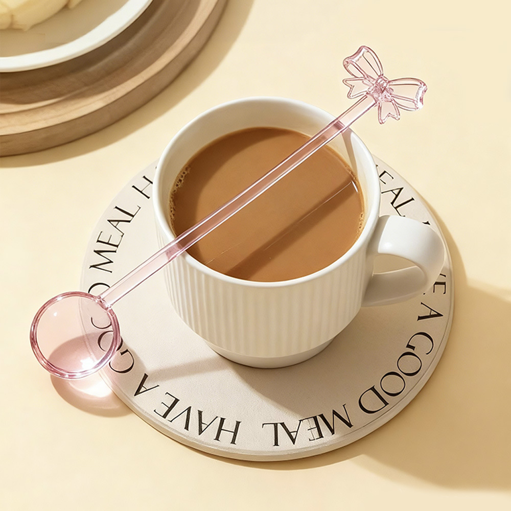 Cuchara de café de arco rosa creativo, corazón de niña, postre de helado, cuchara de café, batidor de café al por mayor