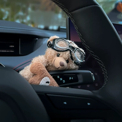 Car Dashboard Decoration Plush Toy Car ornaments - waist-decoration-pilot-bear