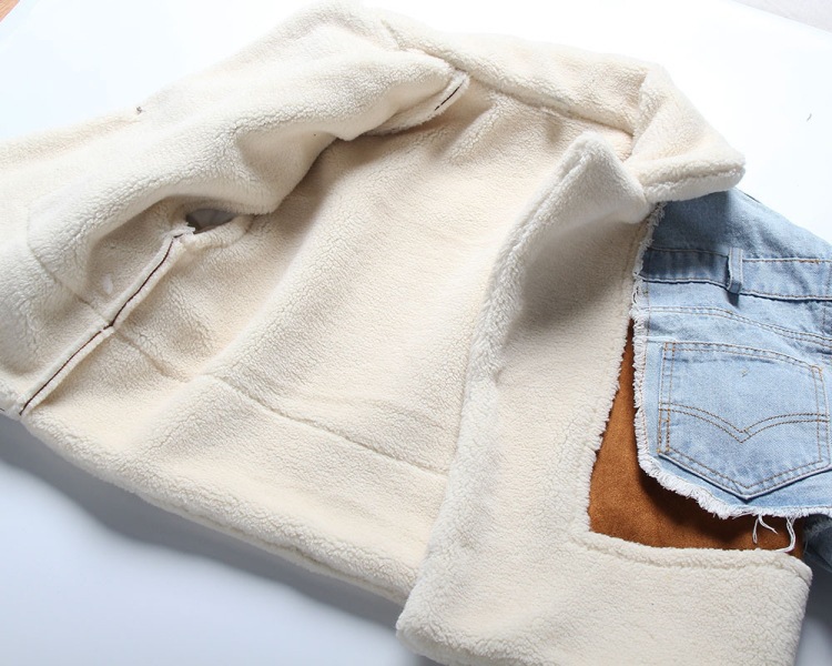 Dammekleeder Stil Denim Splicing Lämmchewoll Kuerzmodell Trend Plus Samt Kotteng Mantel Grenziwwerschreidend Design Jackett am selwechte Stil fir Fraen_voghion.com