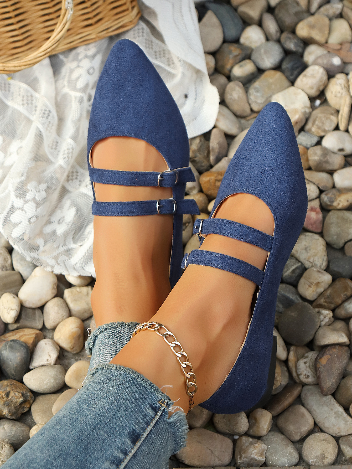 Leopard Print Suede Slip-on Shoes Pointed Toe Flats For Women_voghion.com