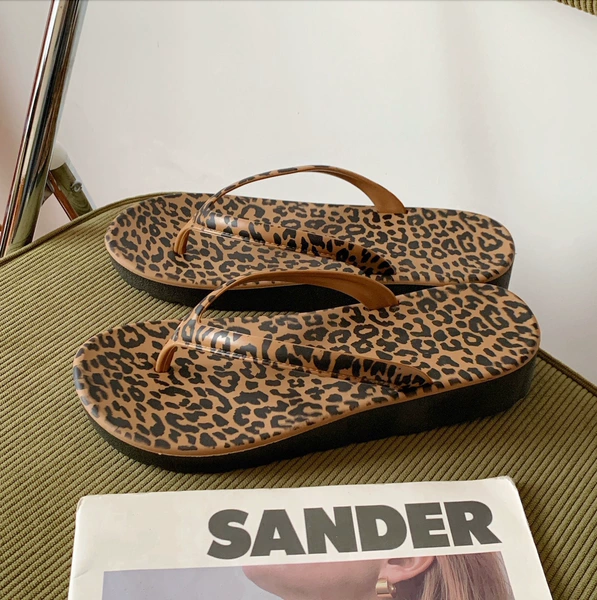 Leopard print