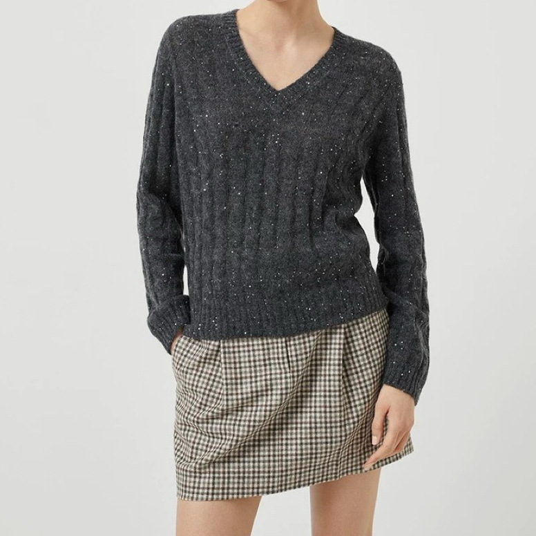 [in Stock] Bc New Model Dazzling Gold Sequin Women's V-Neck Long Sleeve Cable Knit Sweater