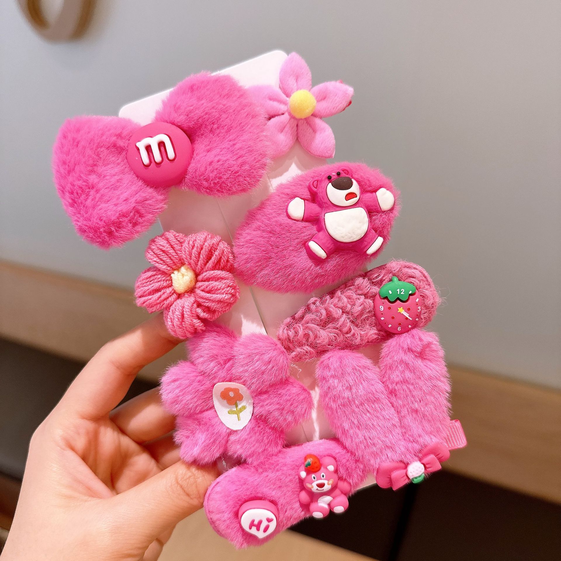 Nuevos niños chica peludo arco BB clip horquilla traje carácter de dibujos animados carácter accesorios clip lateral al por mayor