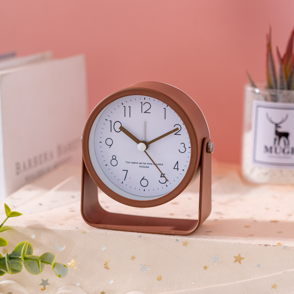 Factoria directa reloj de metal despertador silencioso simple para niños y estudiantes especial reloj de aluminio coreano atmósfera