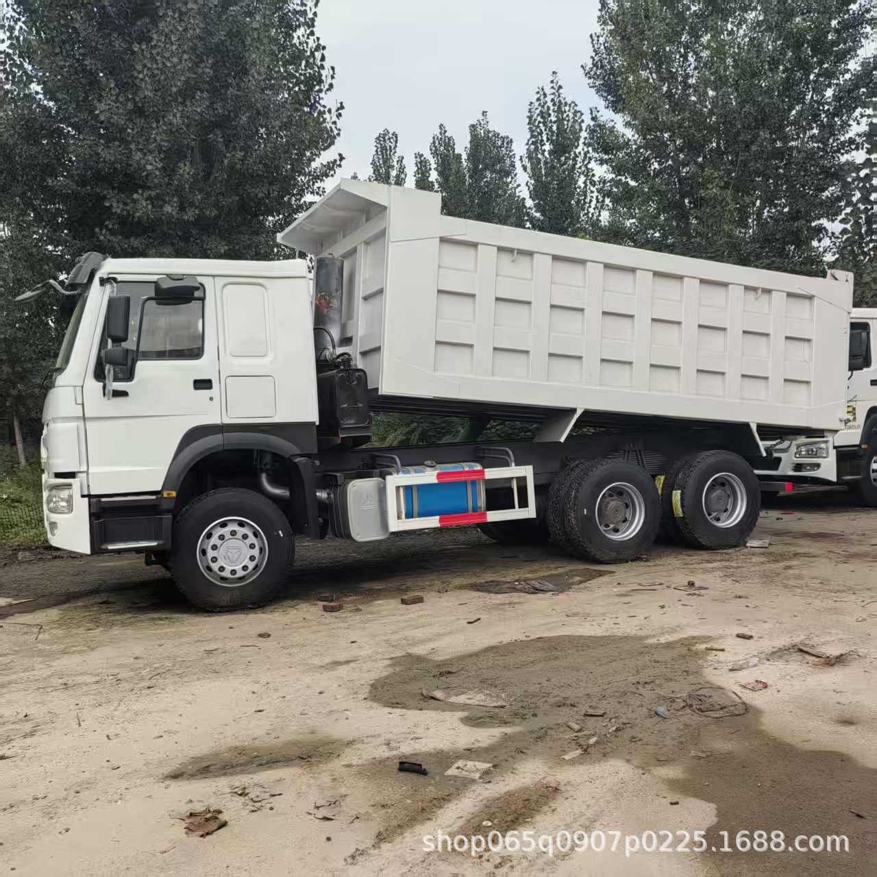Cross-Border Sales of Howo China Heavy Industry 6X4 Dump Truck 371/375 Horsepower Engine