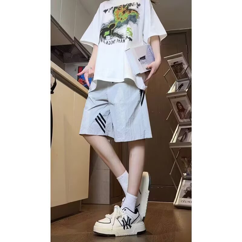 Men's Summer Trendy Street Basketball Sports Shorts, Fashionable Youth Versatile Multi-Color Loose Breathable Shorts Men's Summer Trendy Street Basketball Sports Shorts, Fashionable Youth Versatile Multi-Color Loose Breathable Shorts