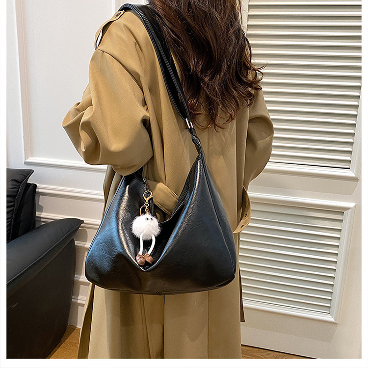 Simple and large-capacity bag for women, 2024 new style, fashionable and versatile casual single-shoulder bag, student commuting crossbody tote bag undefined