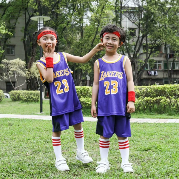 Lakers round neck No. 23 purple