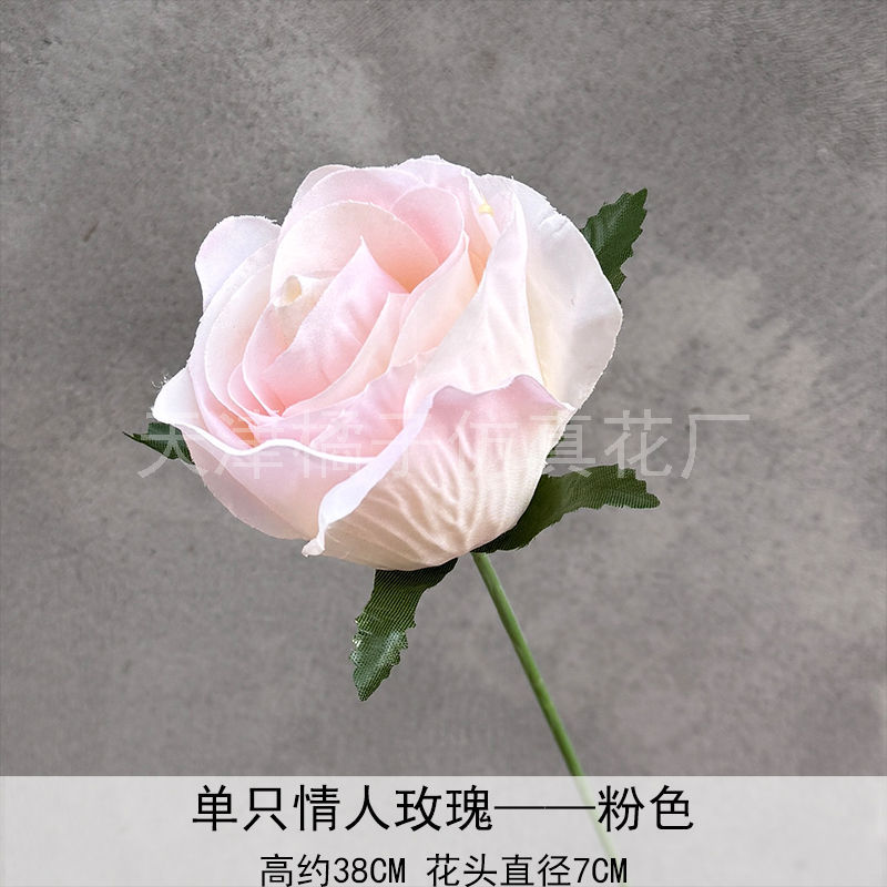 Flores de boda de alta calidad de flores de madera verde de bambú y lirio de pino masson de alta calidad