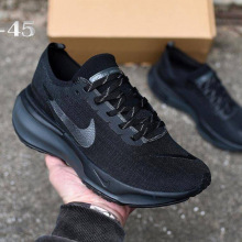 �¿�ZoomX Invincible�ܲ�Run3��Ůܛ��͸�⳱���r���\��Ь��Ь