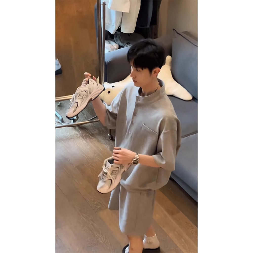 Boys' Cool and Handsome Outfits, a Complete Set of Polo Shirts, Short-Sleeved Shorts Suits, Men's Summer 2025 New Casual Sports