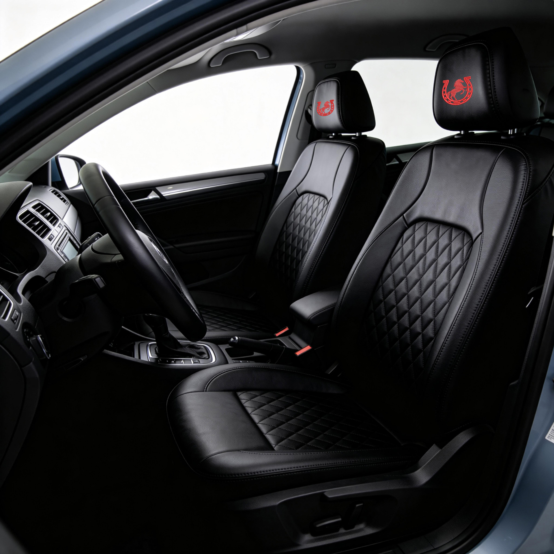 Universal seat covers from the manufacturer, leather style, suitable for all seasons, with a triangular grid pattern, sandwich construction, full coverage car seat cushion