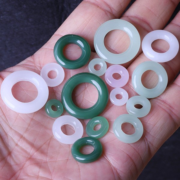 Glass handheld ring