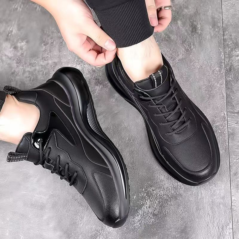 Nuevos zapatos casuales impermeables de cuero de hombre zapatos de moda cómodos zapatos de papá simple versátil zapatos deportivos con suela gruesa al por mayor