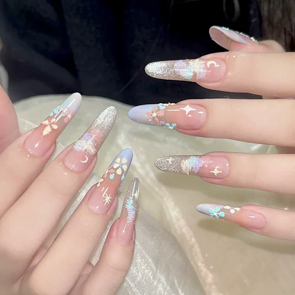 Nail Art Wearable Nails, Medium-Length Style for Adults, Summer Ins Short Style, Sweet Little Flower Nails, Ice-Clear and Brightening, Wholesale