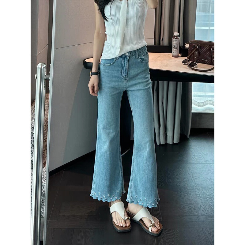 2026 new embroidered stretch denim pants for women, plus size, retro style, high-waisted, slimming, straight-leg, slightly flared, cropped pants 2026 new embroidered stretch denim pants for women, plus size, retro style, high-waisted, slimming, straight-leg, slightly flared, cropped pants