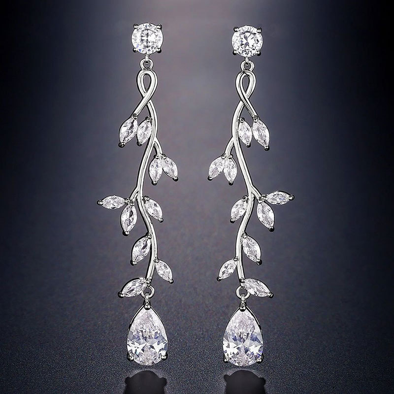 Cao Shi's Long Tassel Earrings for Women Exquisite Micro Set Water Drop Zircon Earrings Personalized Leaf Earrings_voghion.com