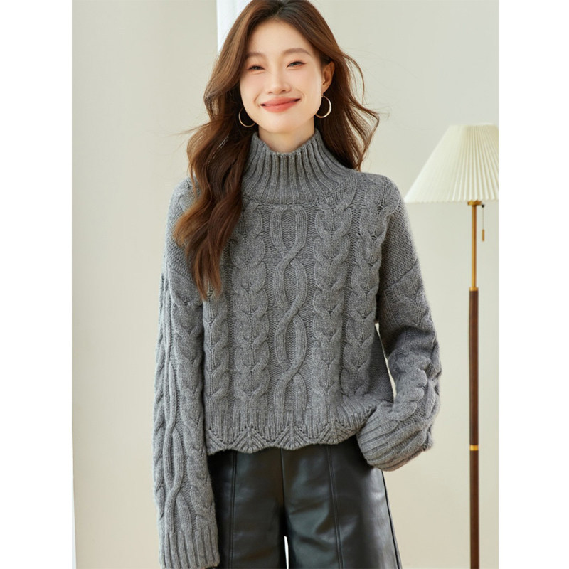 High-Neck Thick Cable-Knit Sweater for Women, Autumn/Winter 2026 New Style, Plus-Size Women's Loose-Fitting Solid Color Outerwear Knit Top