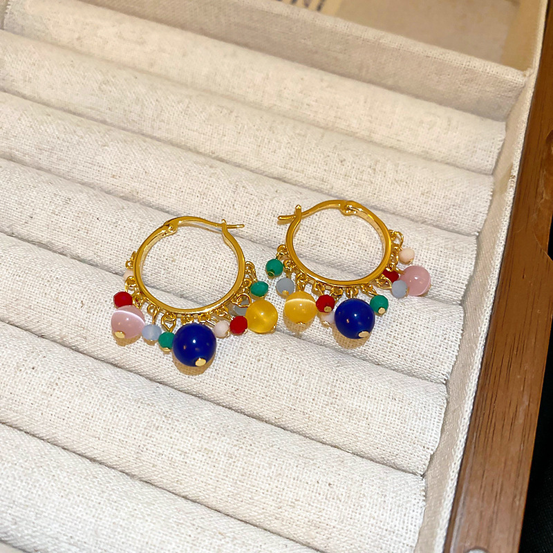 Pendientes de perlas de cristal de diamante de aguja de plata pendientes largos de lujo de Luz Retro europeo y americano pendientes dulces frescos de alto grado para mujeres