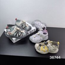 36744 �����ɰ���Ь2026�ļ��¿����ж�ͯ��ͷ��ײ�ٴ�������Ь