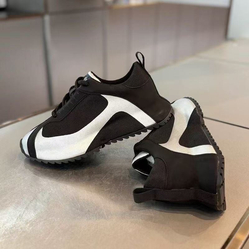 European Men's Shoes 2025 Summer New Trendy Brand High-End Sports Shoes Mesh Breathable Casual Thick-Soled Dad Shoes
