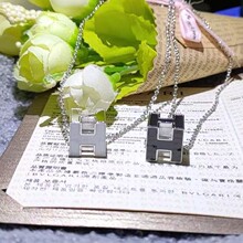 ���R����Ʒ26����ĸ�朕r�аٴ��i��朹����Ɍ��Ʒ���նY��Ů