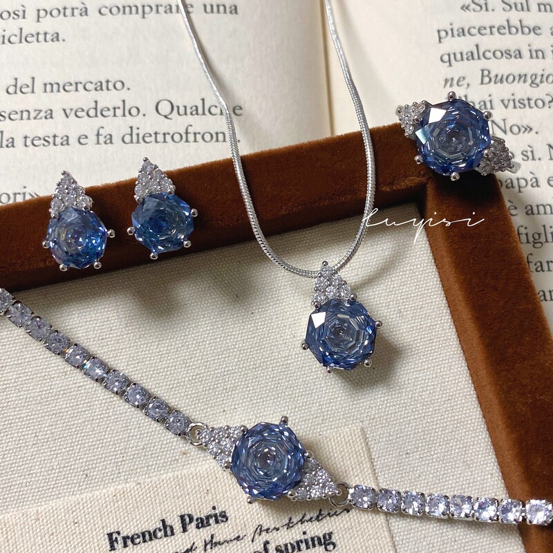 Octagonal Millennium Rose Cut Triangular Edge Paraiba Pendant Inlaid with High Carbon Diamond Tanzanite Blue Gradient Color Set
