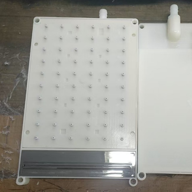 Pantalla de ducha un conjunto completo de baño al aire libre sistema de lavado de bronce rociador conjunto oscuro de tres piezas de artefactos mágicos de temperatura constante