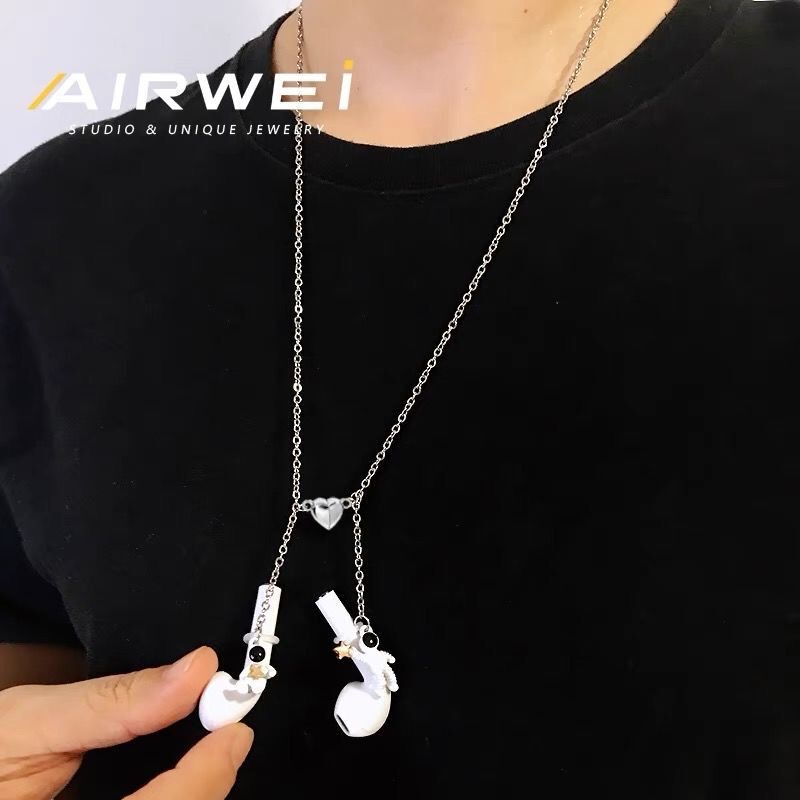 Fashionable Bluetooth Headset Anti-Lost Chain Astronaut Magnetic Necklace Female Cartoon Cute Earphones Universal Anti-Lost Artifact