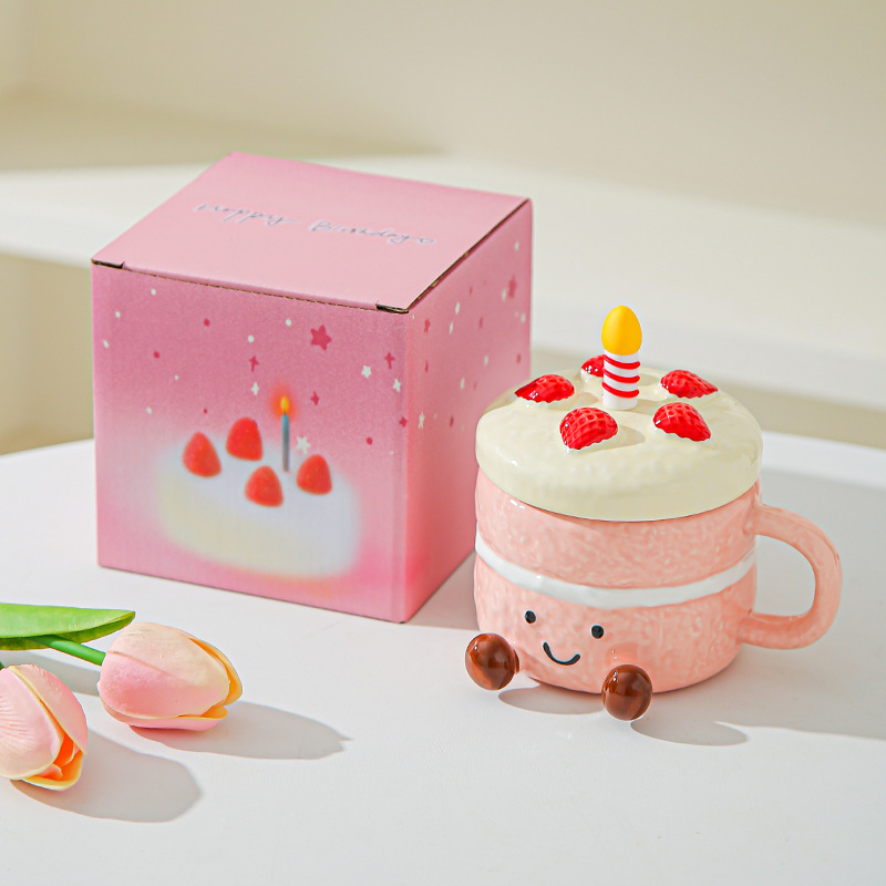 Canta de vela de cumpleaños encantadora tarta de cerámica taza de marca de dibujos animados con taza de agua de tapa de expresión creativa taza de café sonriente